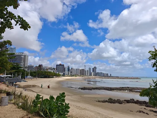 🇧🇷 Fortaleza, Ceará: Kite Paradise & Seafood Heaven! 🌊🪁