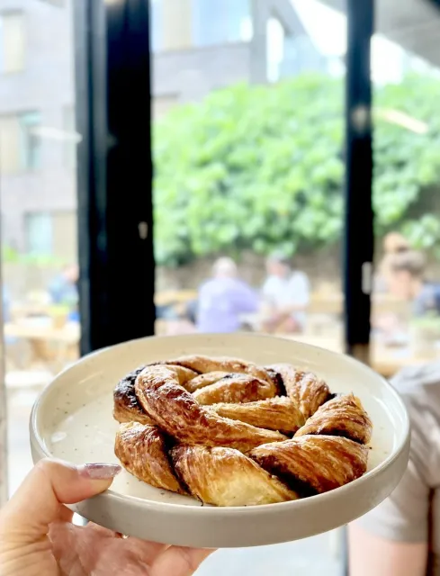 A Delicious Vegan Restaurant – A True Plant-Based Paradise! 🌱