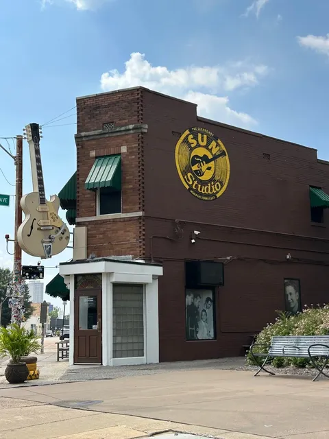 🚗 Tesla Road Trip Day 20｜Impressions of Memphis 🎵