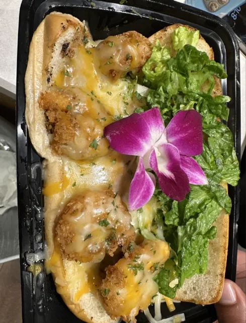 Shoagies McKinney: Your Go-To for Hearty Sandwiches? 