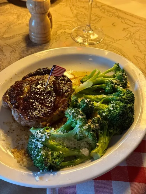 Denver/Aurora | The Best Steak I’ve Had in Years – Ted's Montana Grill