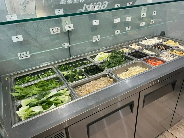 🍜 Dallas | So… This Taiwanese-Style Malatang? 🧐