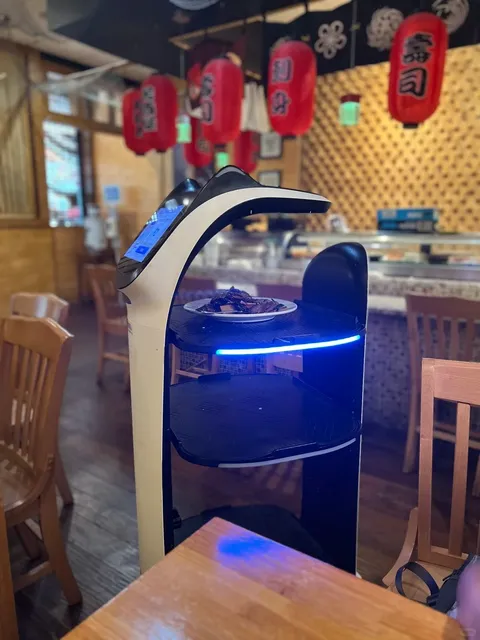  Authentic Flavors & Kid-Friendly Vibes 🥢✨