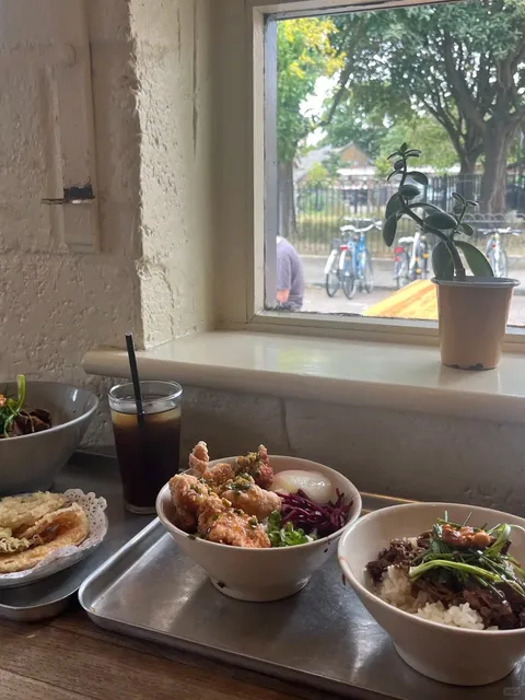 🇬🇧 24 Days Left in London | Cozy Udon Spot & V&A East Adventure 🍜🎨