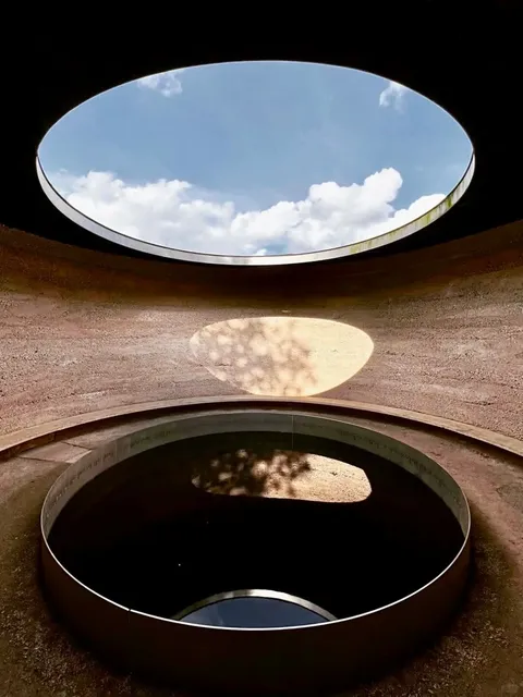 🇬🇧 Just 1h from London: The Magical "Writ in Water" Sanctuary