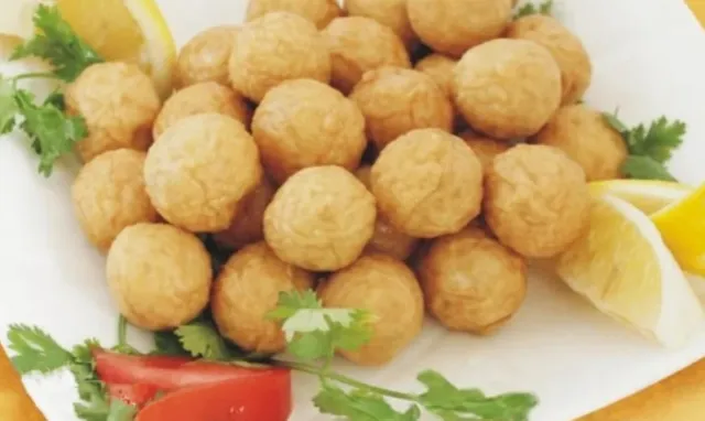 From Seafood to Desserts, Every Bite is the Soul of the Islands 🥙