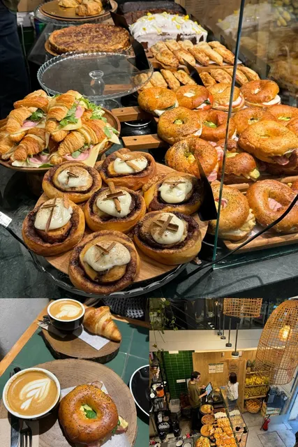 🇪🇸 Seville Food Guide: A Type-J Foodie's Picks! 🍽️✨