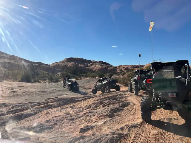 🚗 Conquering Red Rock Mysteries: Moab's Ultimate 4x4 Off-Road Adventu