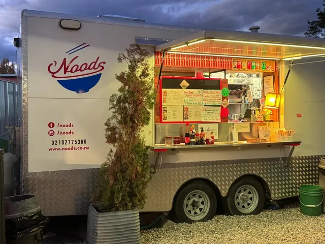 🍴 Wanaka’s Amazing Food Trucks – So Good!