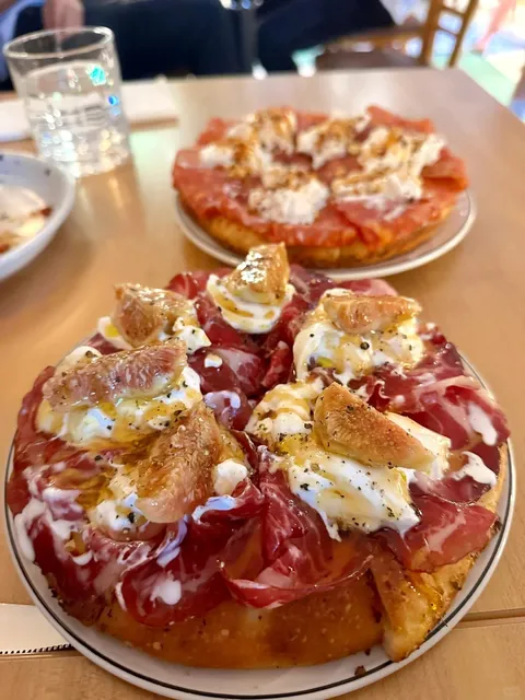 🇨🇦 Montreal Dining | Italian Cuisine at Its Finest