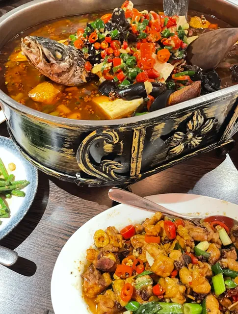 ​​Victoria's Best Chinese Food! 6 Dishes