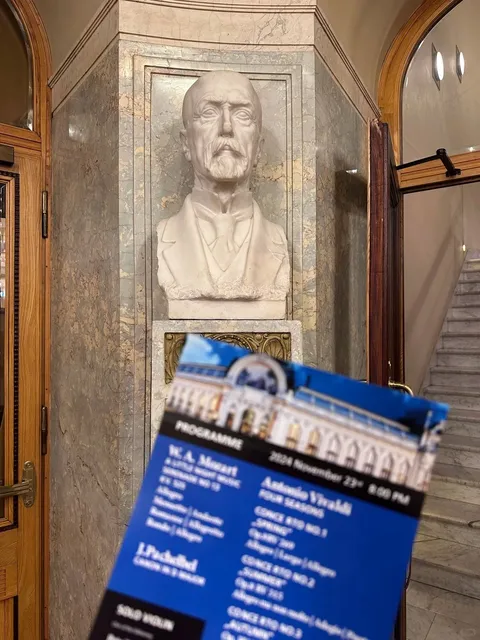 🎻 Smetana Hall - Prague's Acoustic Gem 🇨🇿​​