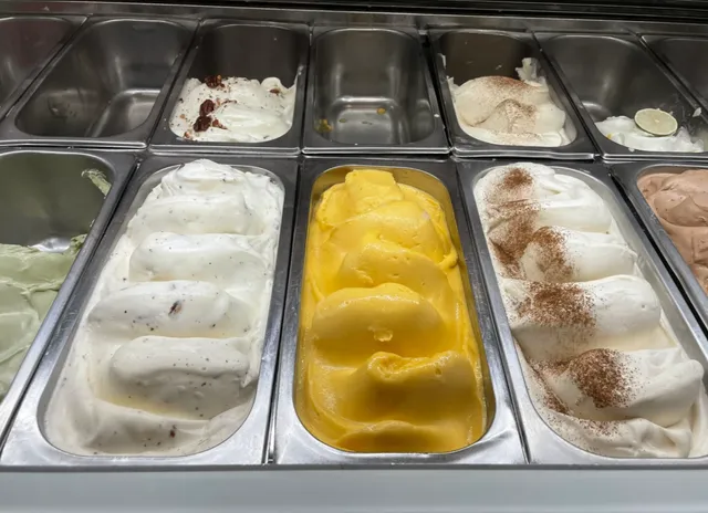 Douala’s Secret French Breakfast Paradise ☕🥐