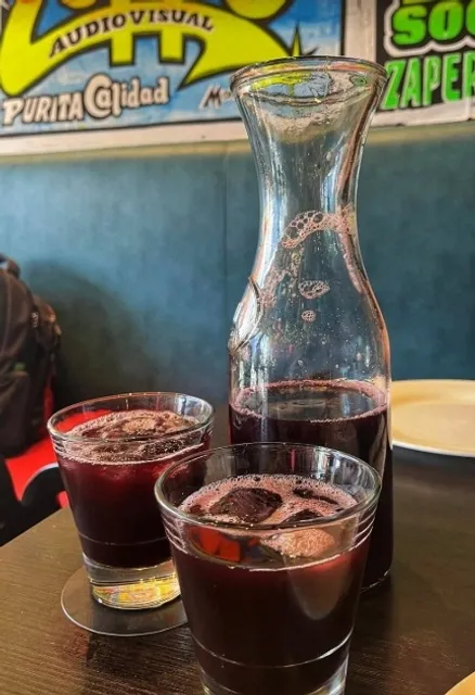 Peruvian Cuisine Experience: A Cozy Restaurant!