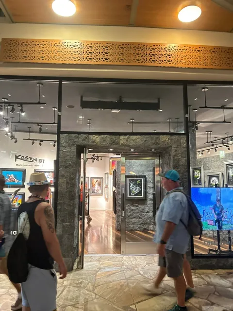 🖼️ "Hawaii's Artistic Gem" Park West Fine Art Museum