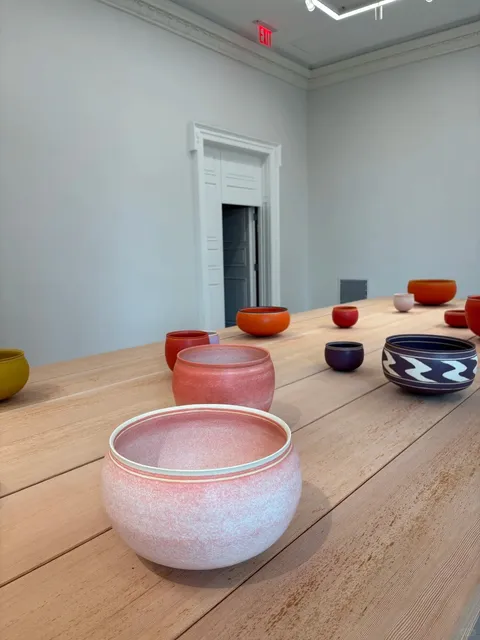 ​​Salon 94: A Hidden Gem in NYC's Upper East Side Art Scene​​ 🎨🏛️