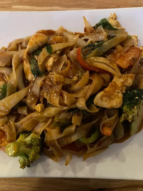 Thailicious | An Amazing Thai Gem in Charleston, SC! 🍛✨