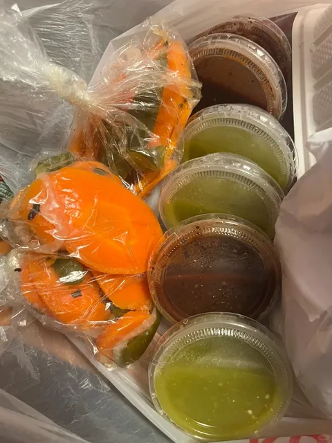 LA’s Super Tasty Mexican Tacos!! 🌮 (Menu Included)