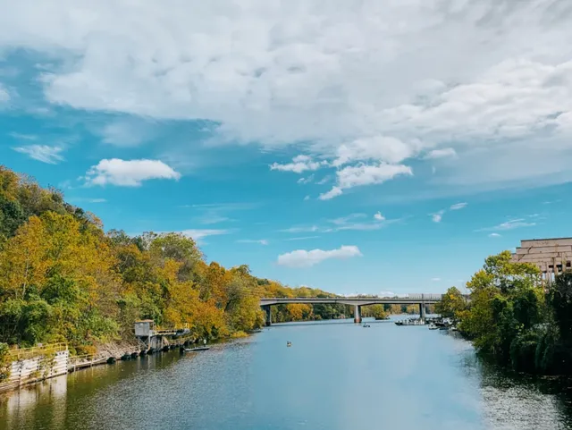 🌿 Occoquan Historic District — A Lakeside Gem 🌿