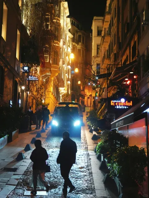 🇹🇷 When I Finally Stood at the Crossroads of the World...