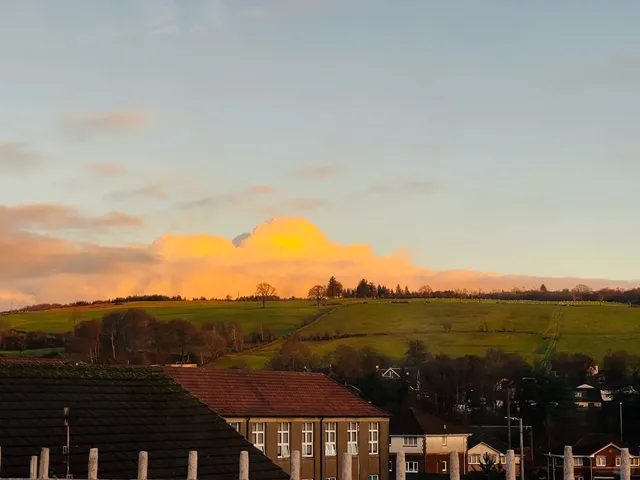 🌿 Loch Lomond National Park: The Ultimate Student Escape!