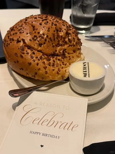 Chicago | Celebrated My Birthday at Morton's Again After 9 Years 🥩