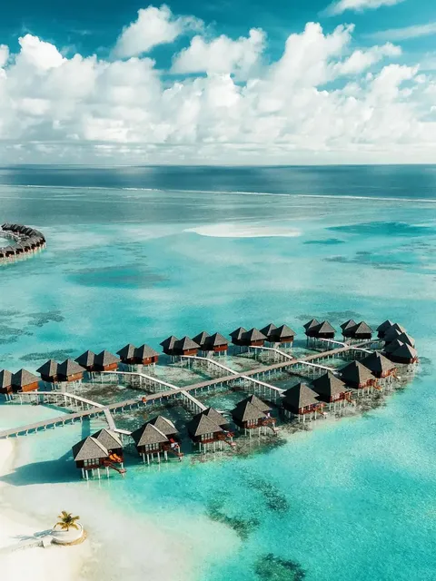 Angsana Velavaru in Maldives