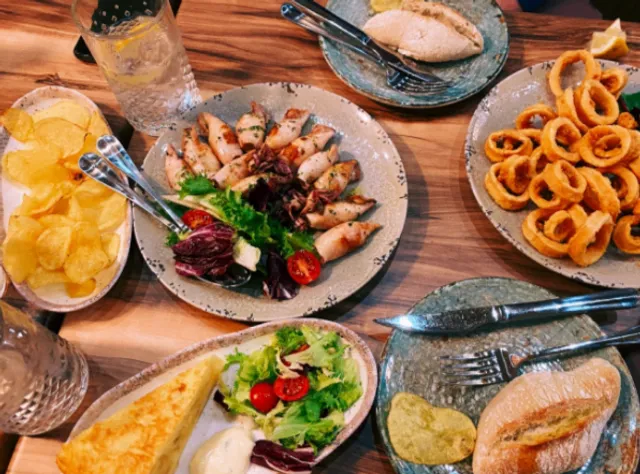 🥨 Casa Aranda: Málaga’s Churro Icon—Worth the Wait (But Go Early!)