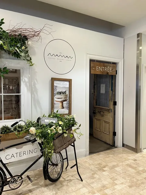 A Taste of Southern France in Toronto's Financial District  ☕️✨