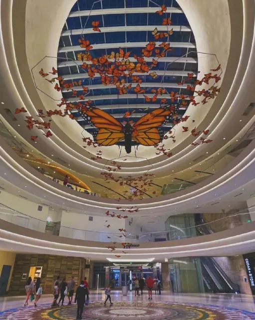 Mall of America 🇺🇸: The Ultimate Shopping & Adventure Destination! 