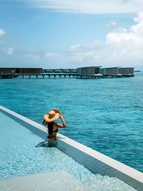 If you're going to the Maldives, you must visit the Ritz-Carlton