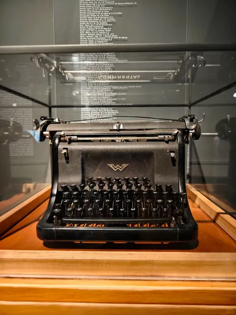 Poland | Gdańsk WWII Museum - Day 340