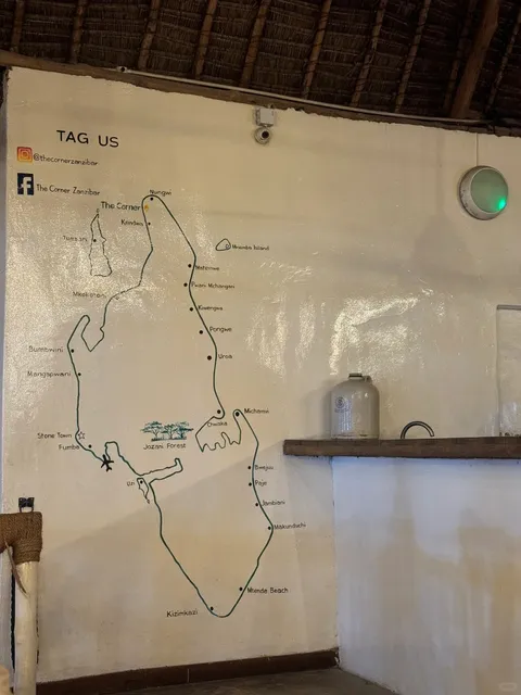 🌴 Eating Cheap & Delicious in Paje, Zanzibar!