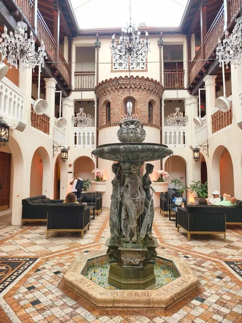 Dining at Versace's Former Miami Mansion 🏰✨