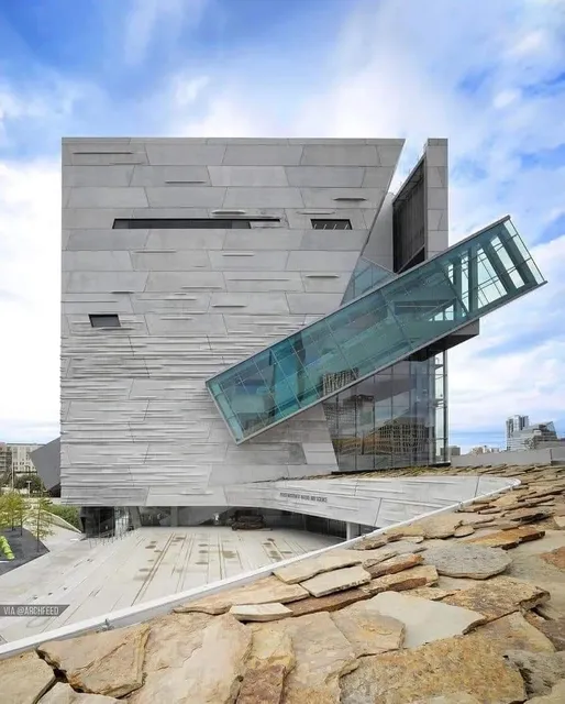 Perot Museum of Nature and Science: Where Architecture Meets Wonder 