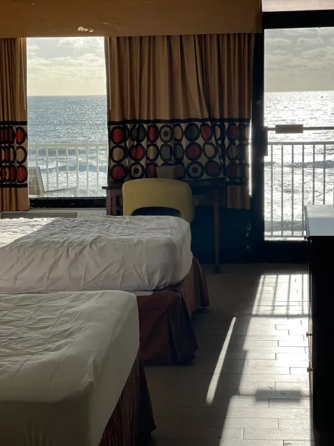 🚗 An Awesome Motel – Far Exceeded Our Expectations! 