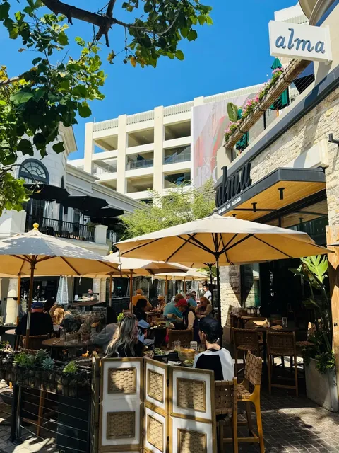 LA | The Most Relaxed Shopping Mall 🛍️🌴