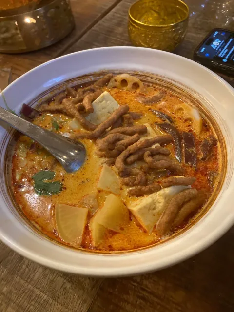 Amazing Thai Food in New Orleans! 🍜💚