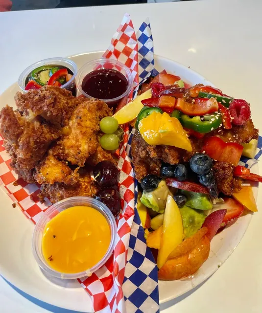 Los Angeles' Delicious Fried Chicken Spot! 🍗✨