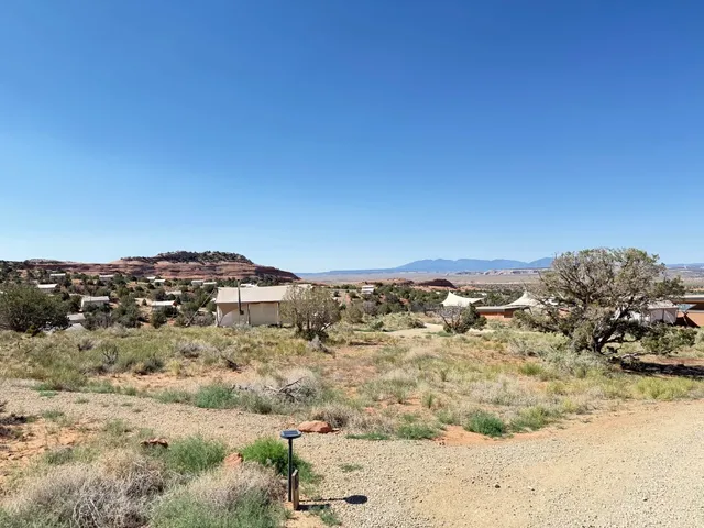 Camping Under the Stars with My Pup | ULUM Moab, Utah 🌌🐕