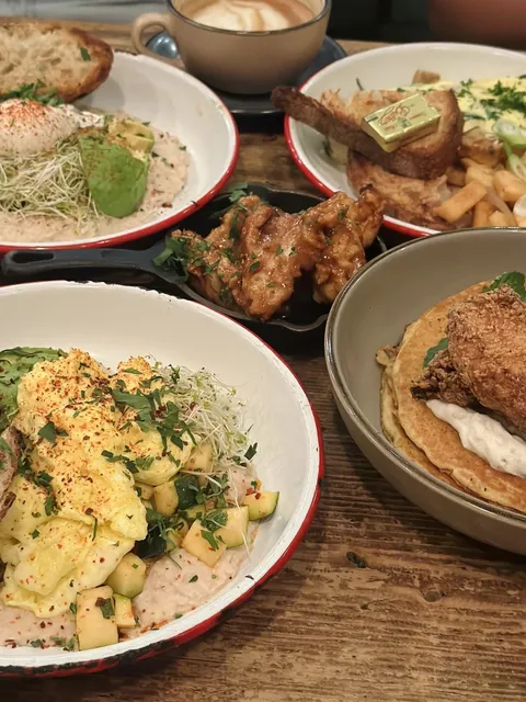 Chelsea’s Hidden Gem Brunch Spot – Easy to Book & Delicious! 🥞☕️