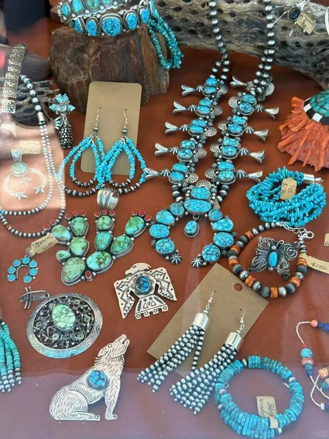 🌞 Tucson Weekend Gem | St. Philip’s Plaza Farmers’ Market 🛍️