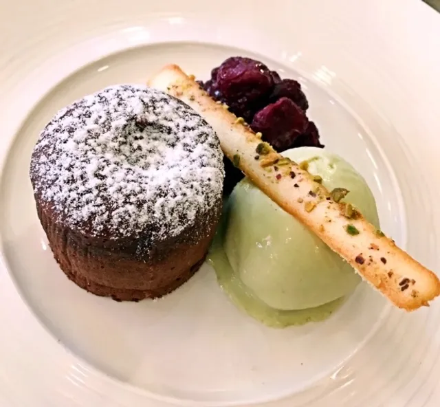 【Easter in Eastern Europe】Prague Food Adventure