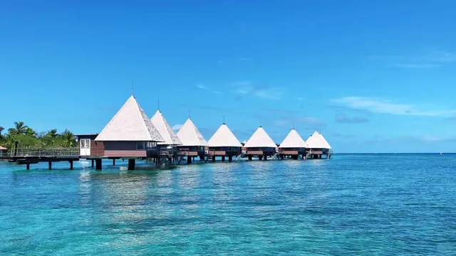 🇫🇷 Nouméa Hotel Recommendations: Hidden Gems! 🏝️✨
