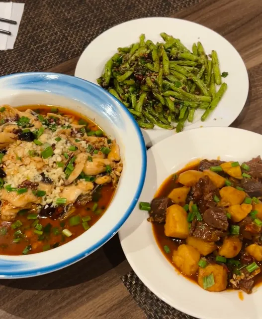 Three days in a row at this Chinese restaurant 😭