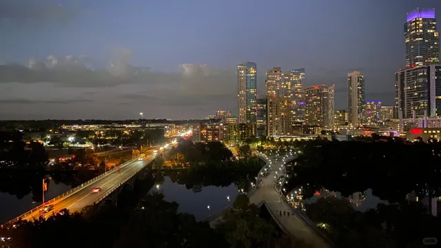 🇺🇸 Visiting Austin’s Most Stunning Restaurant – Nido 🍹