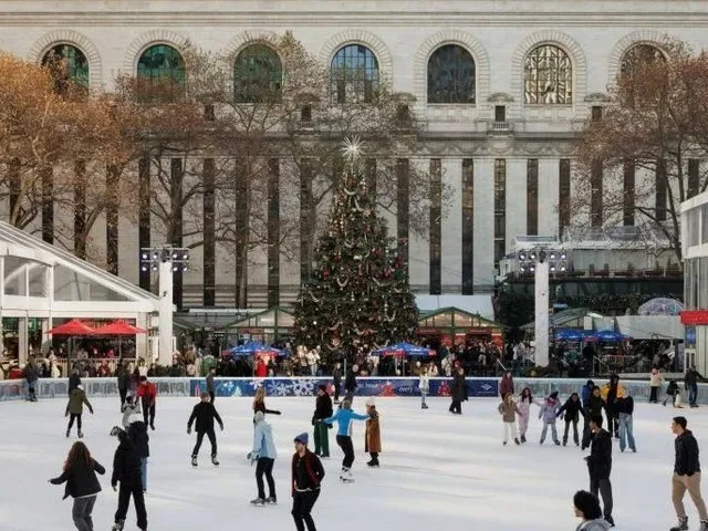 🌟 Bryant Park Winter Village Is Back for 2025!