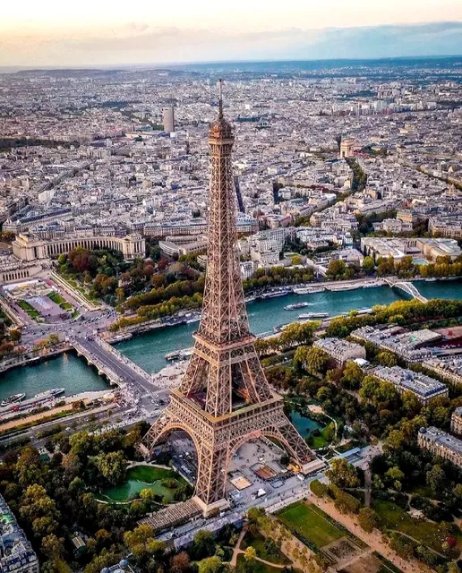 ✨ Practical Paris Travel Guide 🗼