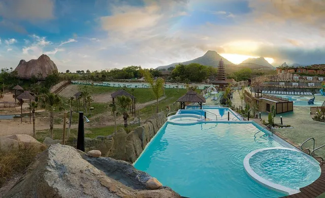 Magic Natura Animal Waterpark & Polynesian Lodge 