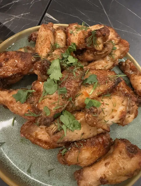 Moscow Food Find: "Avg. 300 RUB" Viral Hotspot!